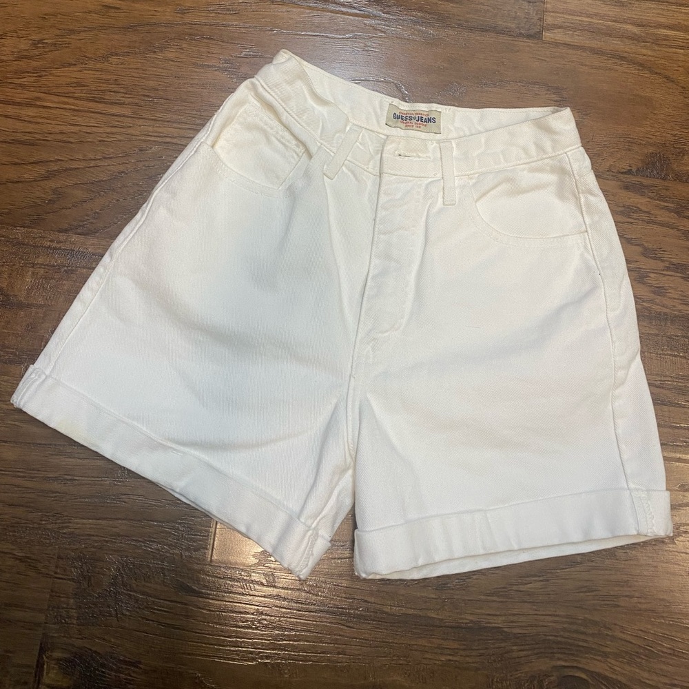❌SOLD❌Vintage Guess shorts